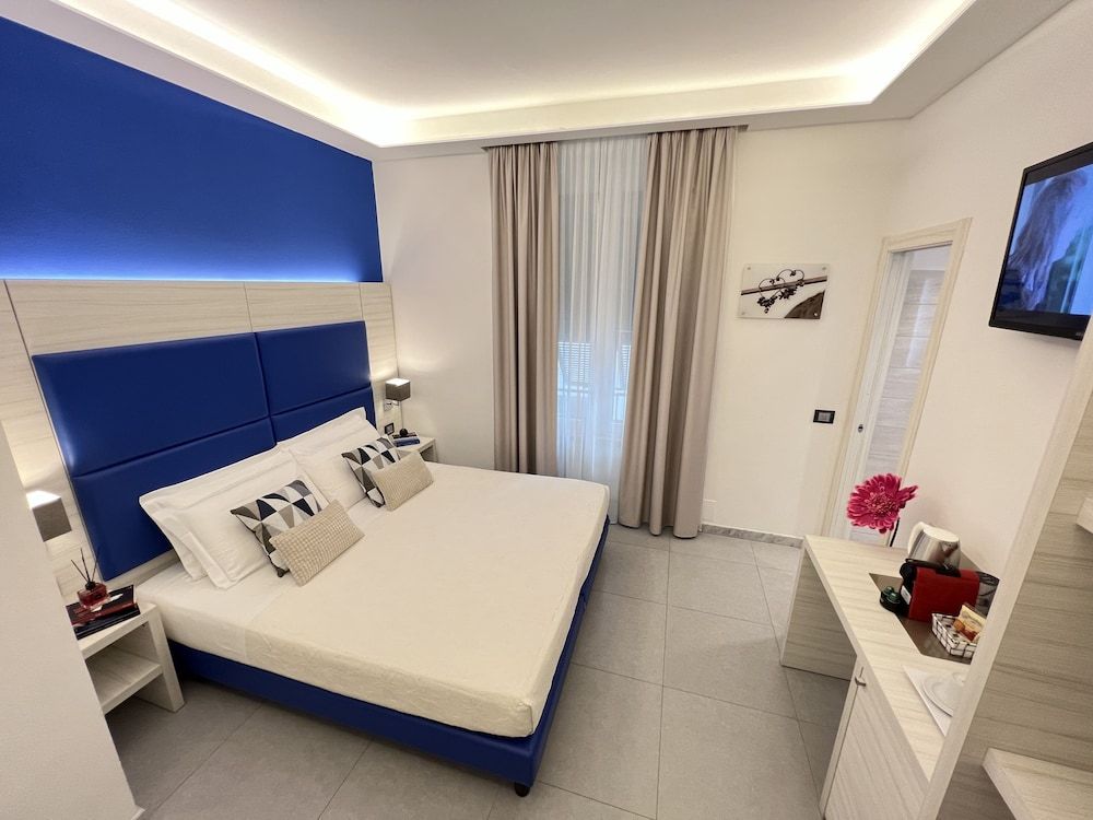 Double Room (No. 53)