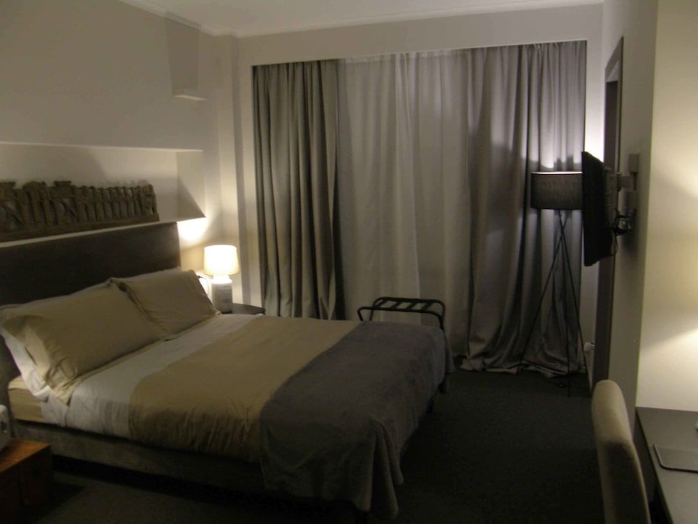 undefined Zuretti 61 5