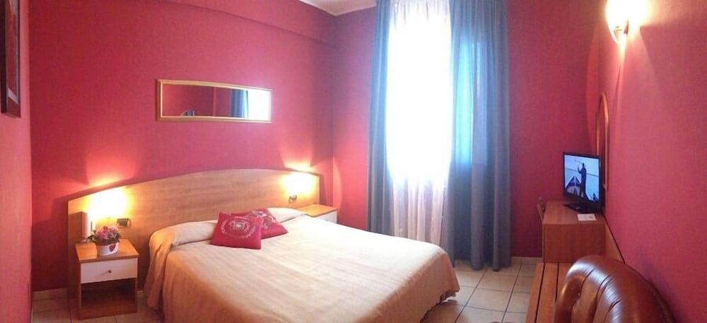 Superior Double or Twin Room, 1 Double Bed, Pool Access