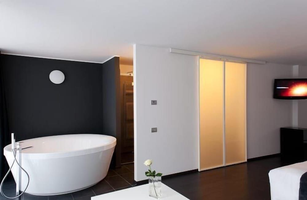 Muu Village Superior Room 3