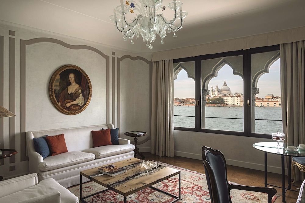 Hotel Cipriani, A Belmond Hotel, Venice Suite (St Marks View) 8