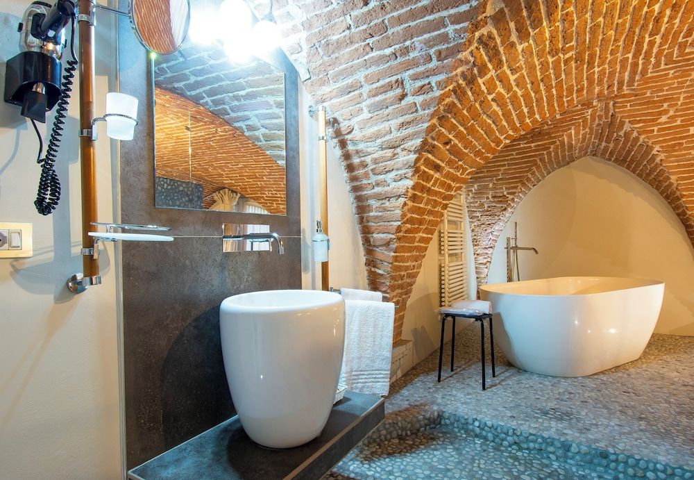 undefined N4U Guest House 9