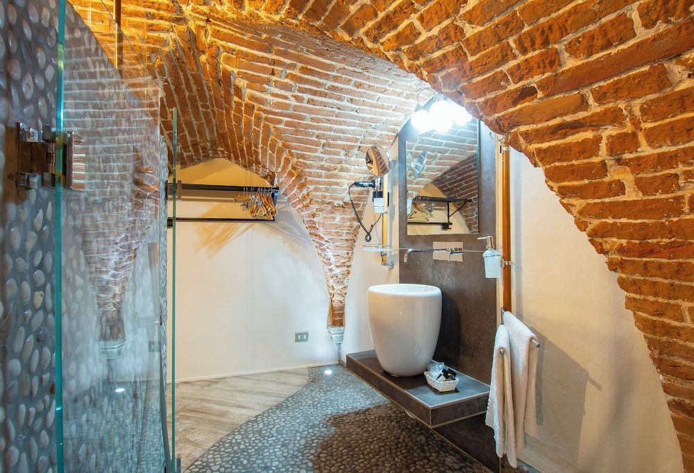 undefined N4U Guest House 7