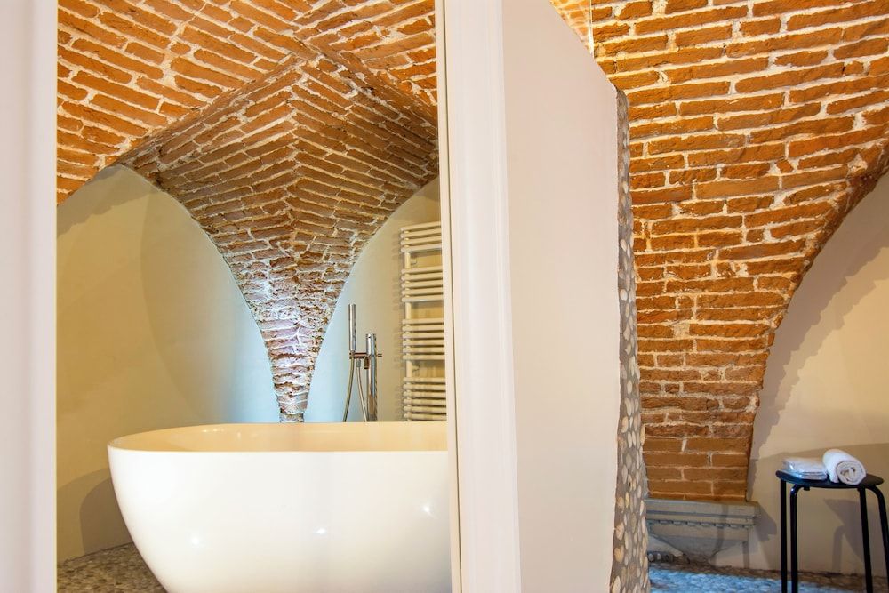 undefined N4U Guest House 8