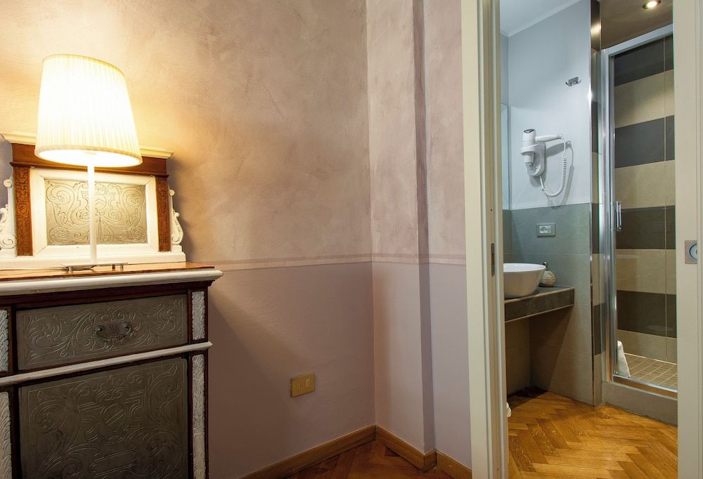 N4U Guest House Double Room 16