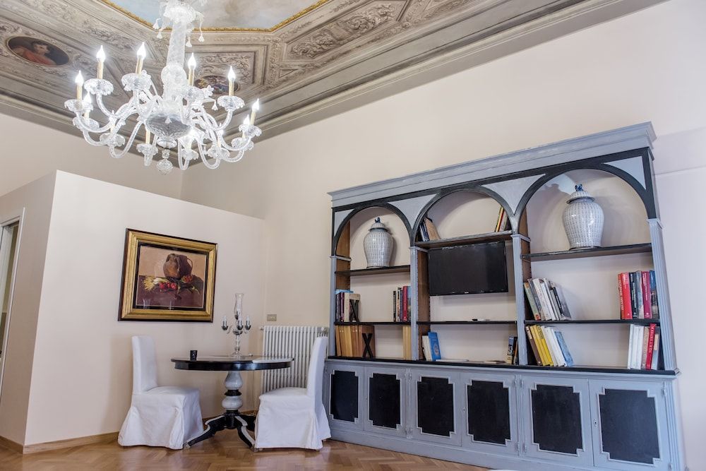 undefined N4U Guest House 3