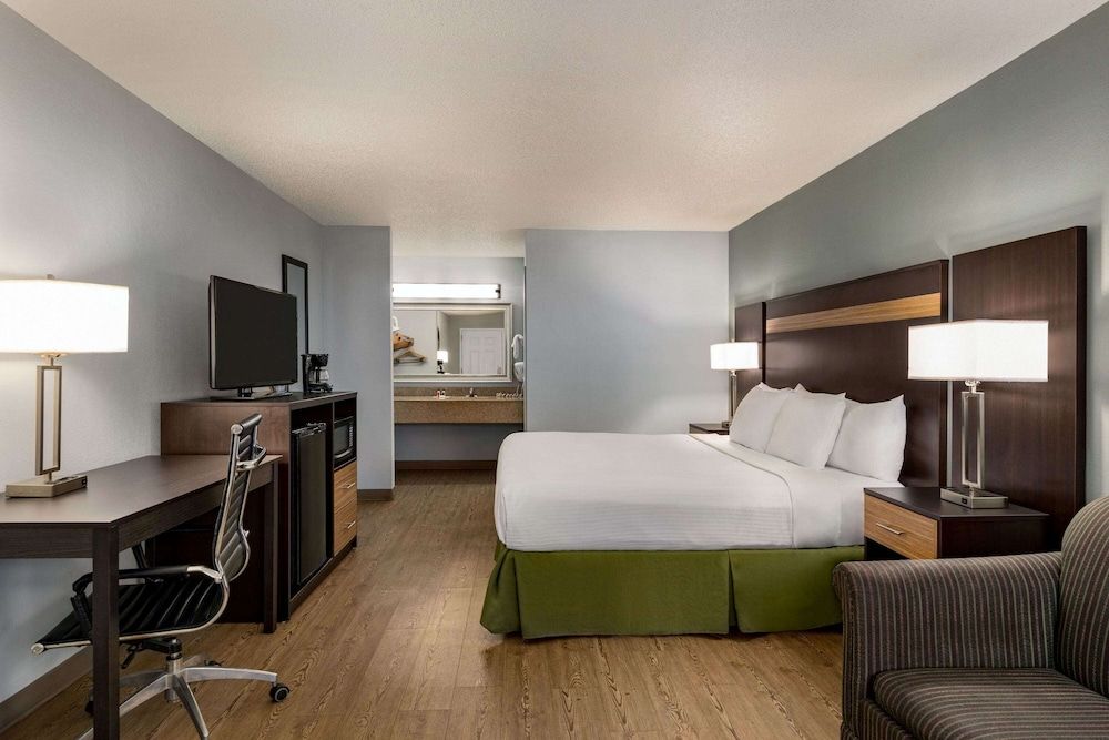 Business Room, 1 King Bed