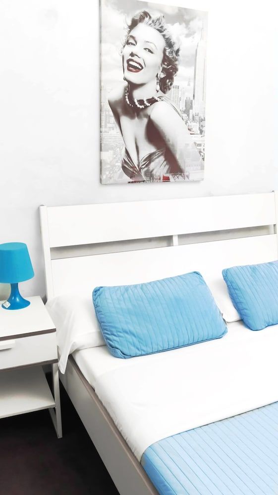 undefined B&B I Am Here - Gioia 66 9