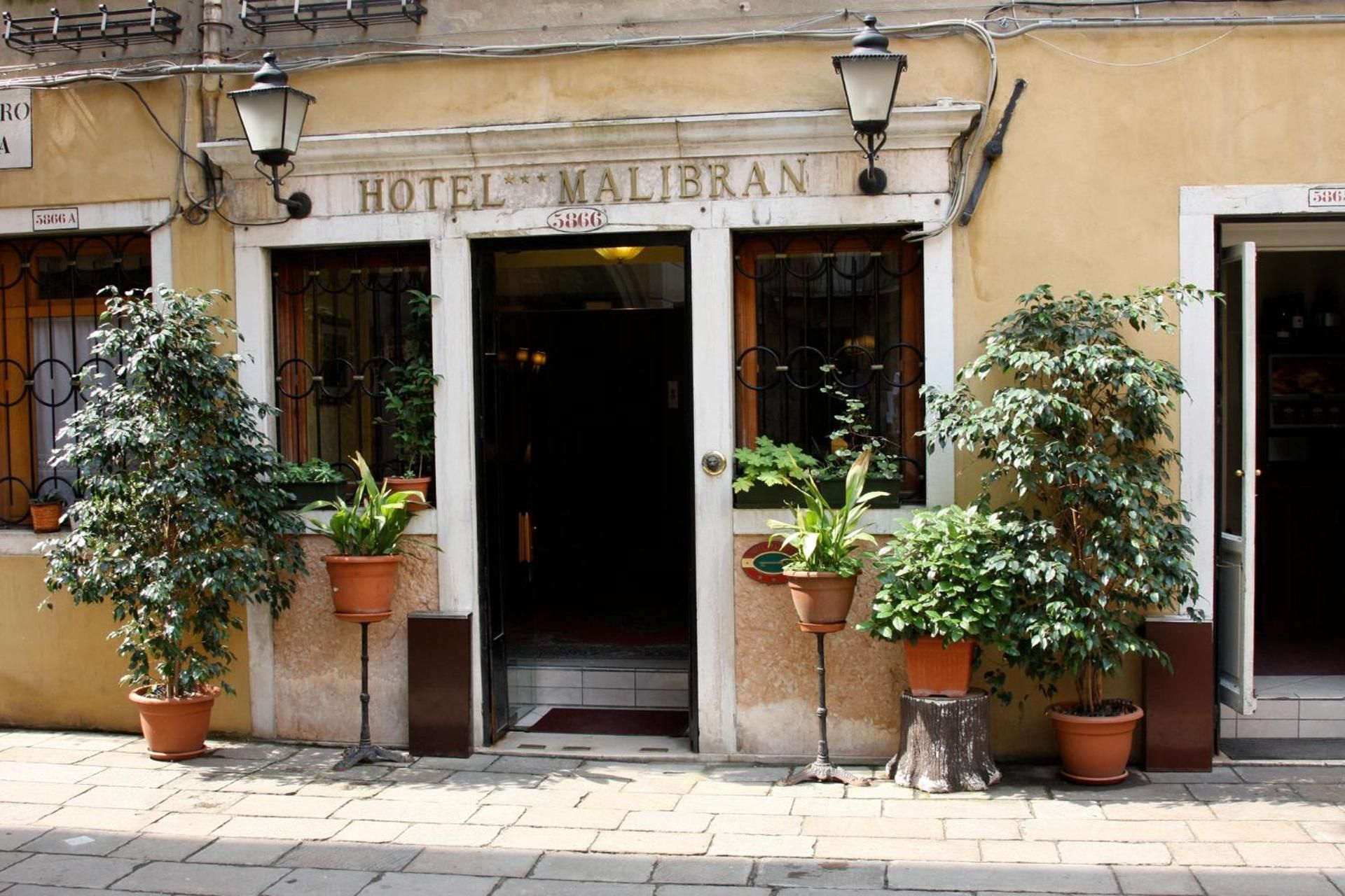 undefined Hotel Malibran 6