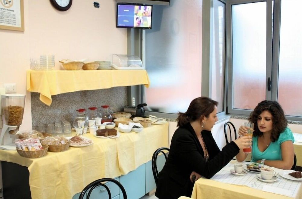 undefined Hotel La Caravella 10