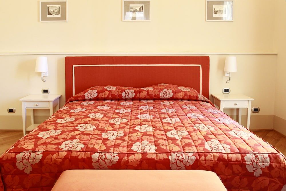 Casa Isolani Piazza Maggiore