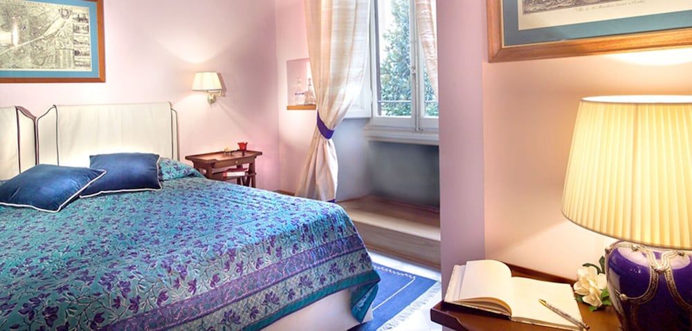 Hotel Bonifacio Economy Double Room