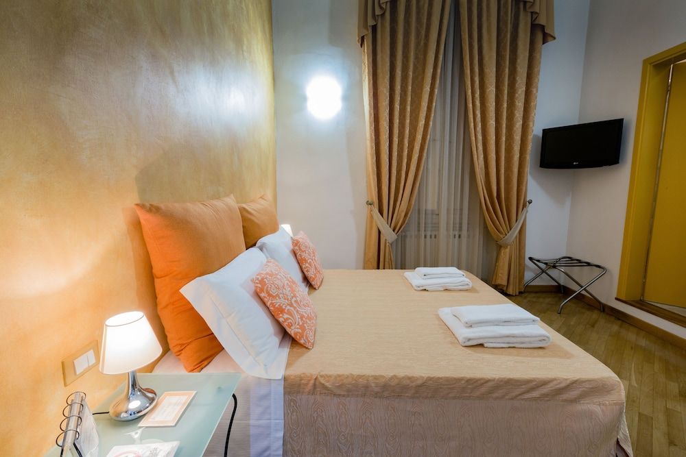 La Locandiera B&B Standard Double or Twin Room, Non Smoking, Private Bathroom 7