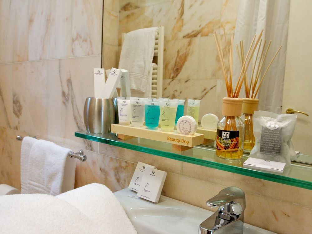 La Locandiera B&B Standard Double or Twin Room, Non Smoking, Private Bathroom 11