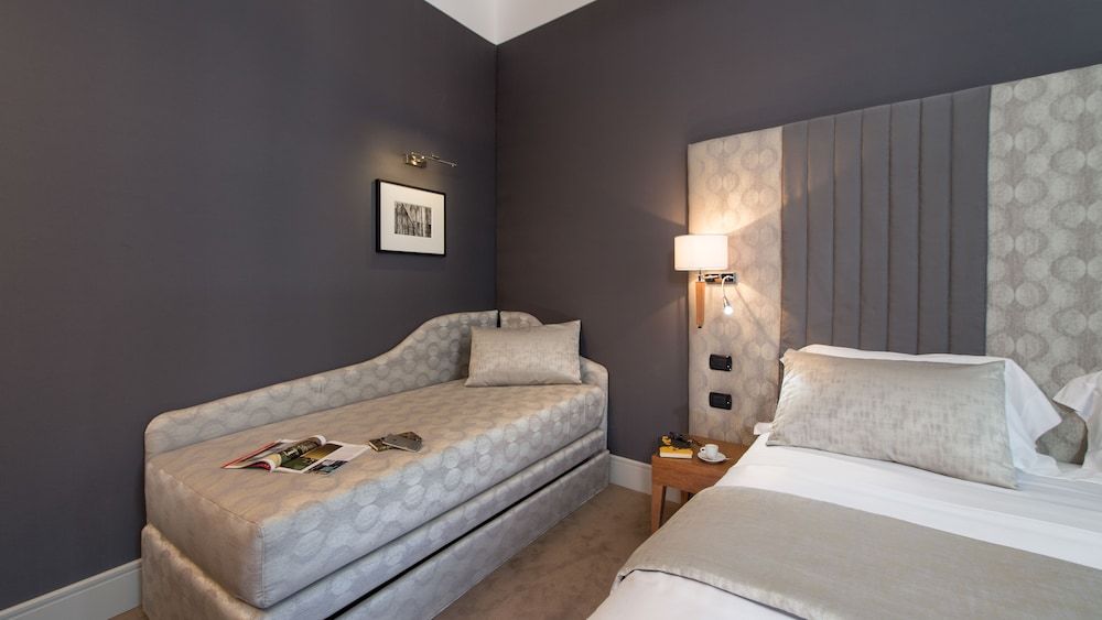 Monti Palace Hotel Triple Room (Prestige) 3