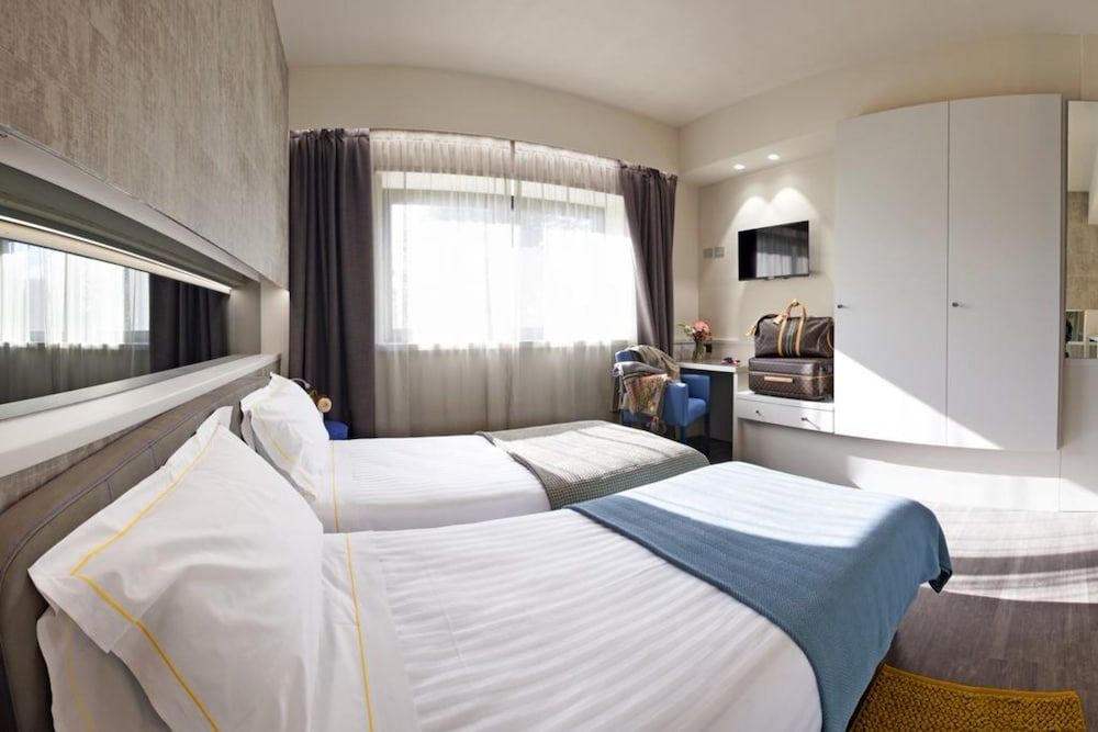 Superior Room, 2 Twin Beds