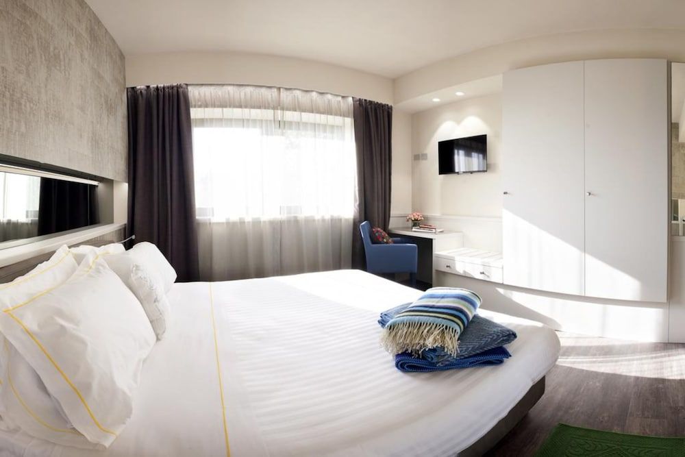 Superior Room, 1 Queen Bed