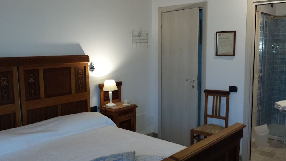 Romantic Double Room, Garden View