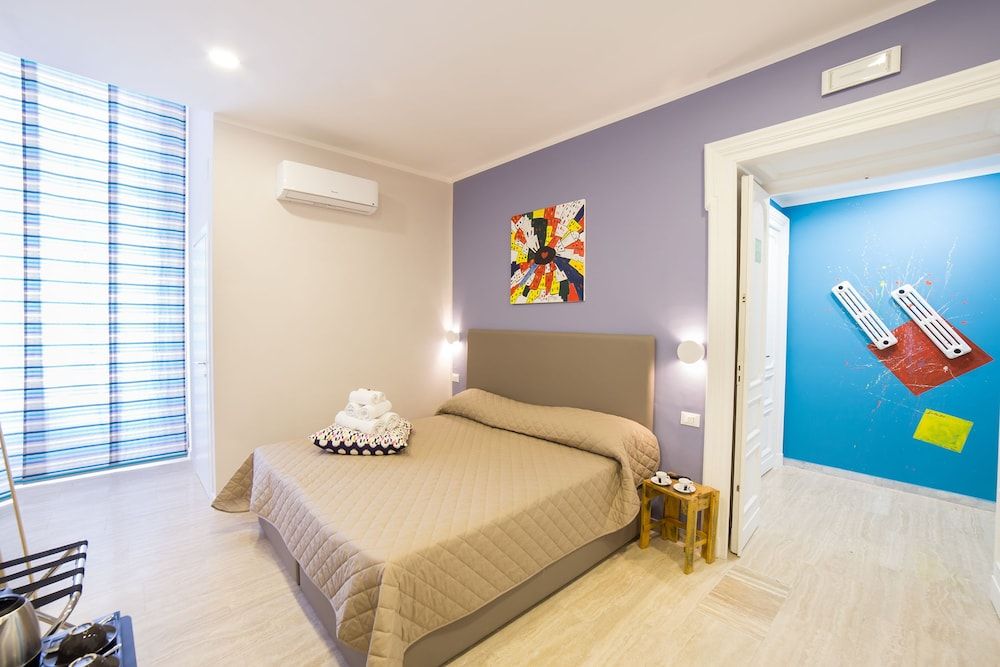 Deluxe, King, City View, Balcony/Patio