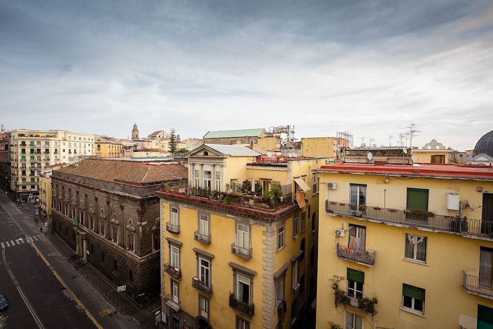 P.C. Boutique H. Napoli Centro Superior Room, 1 Bedroom, Partial Sea View, Annex Building (via del chiostro 25) 3