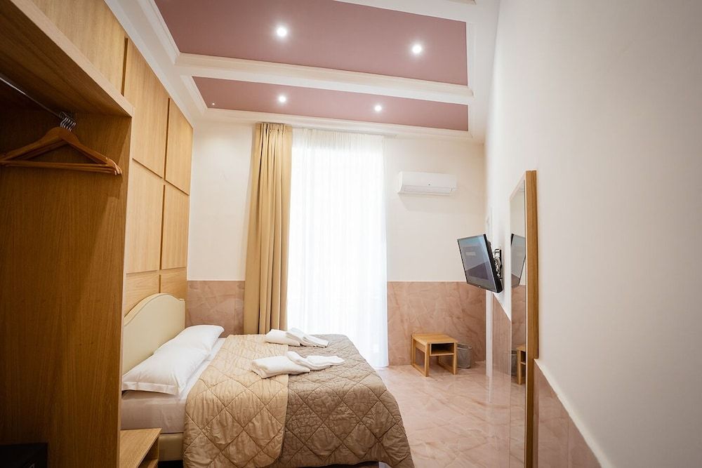 Deluxe Annex, Double, 1 Bedroom, City View