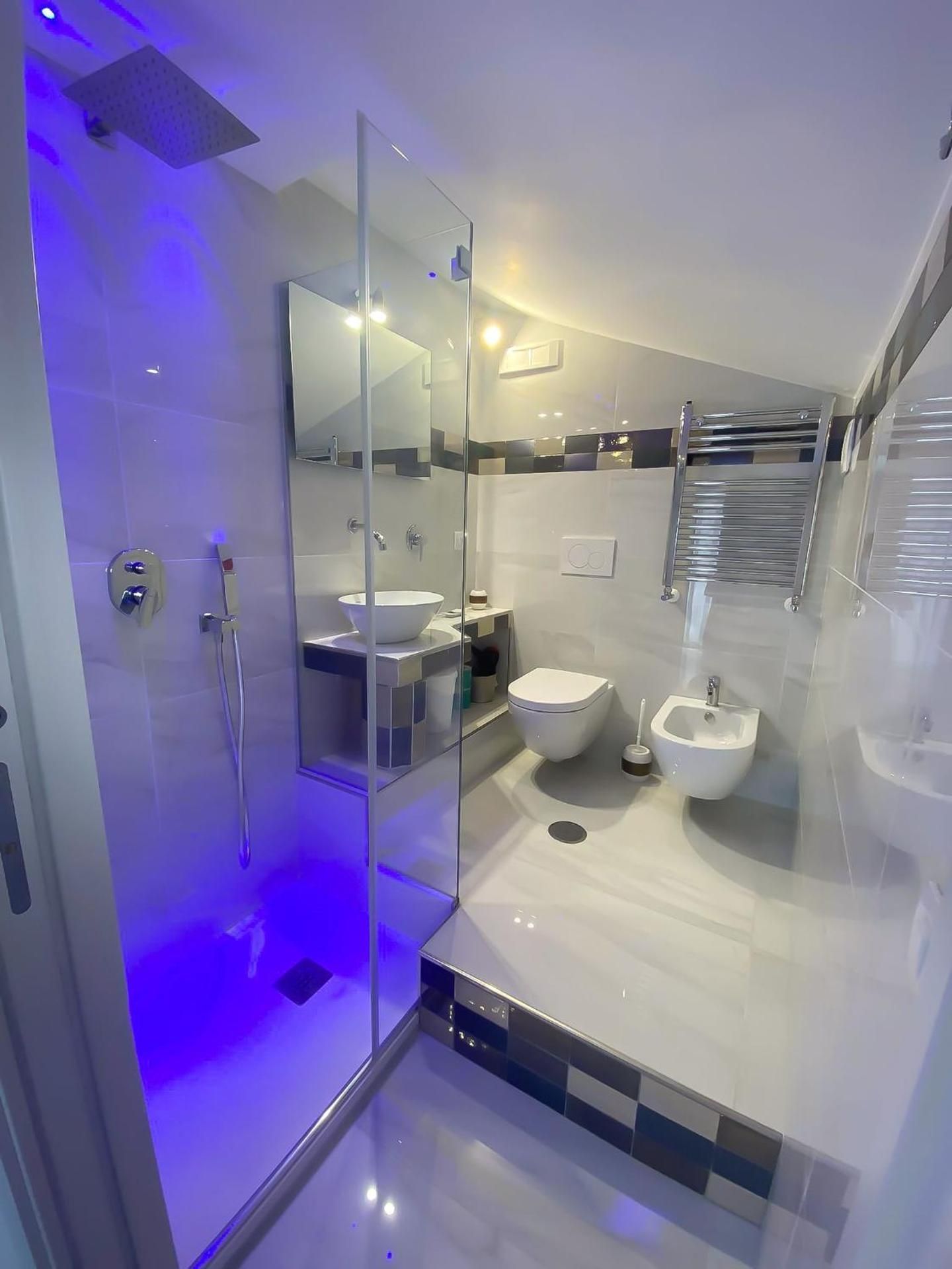 Deluxe Double Room with Balcony and Sea View