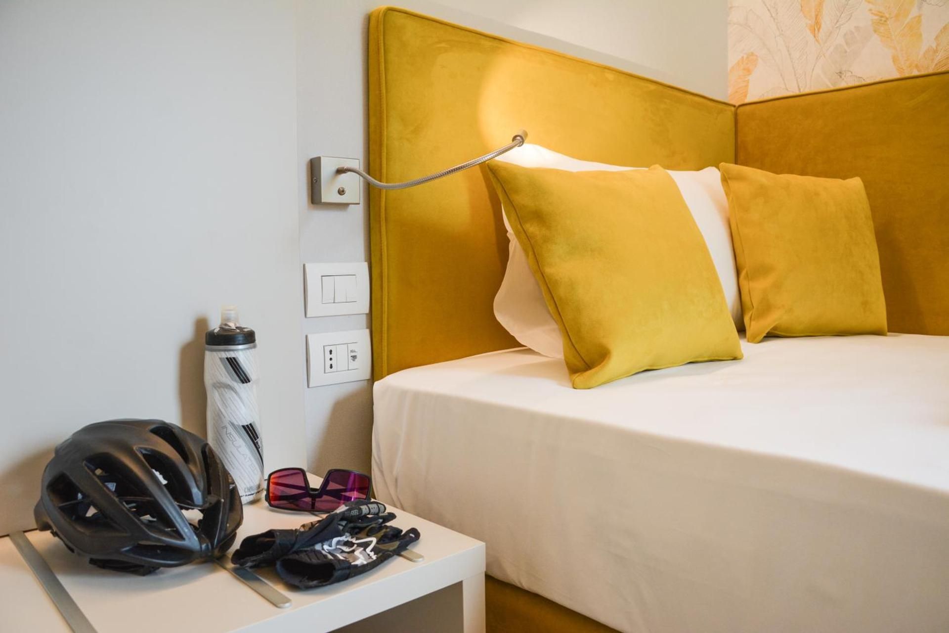 Single Room with Private External Bathroom