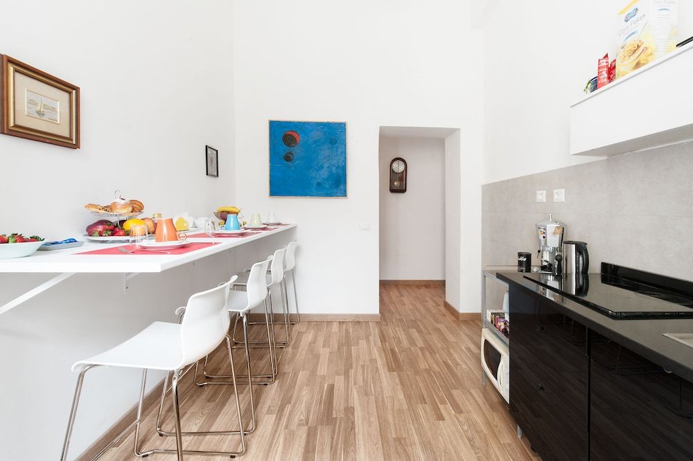 undefined Rome Center Rooms 9