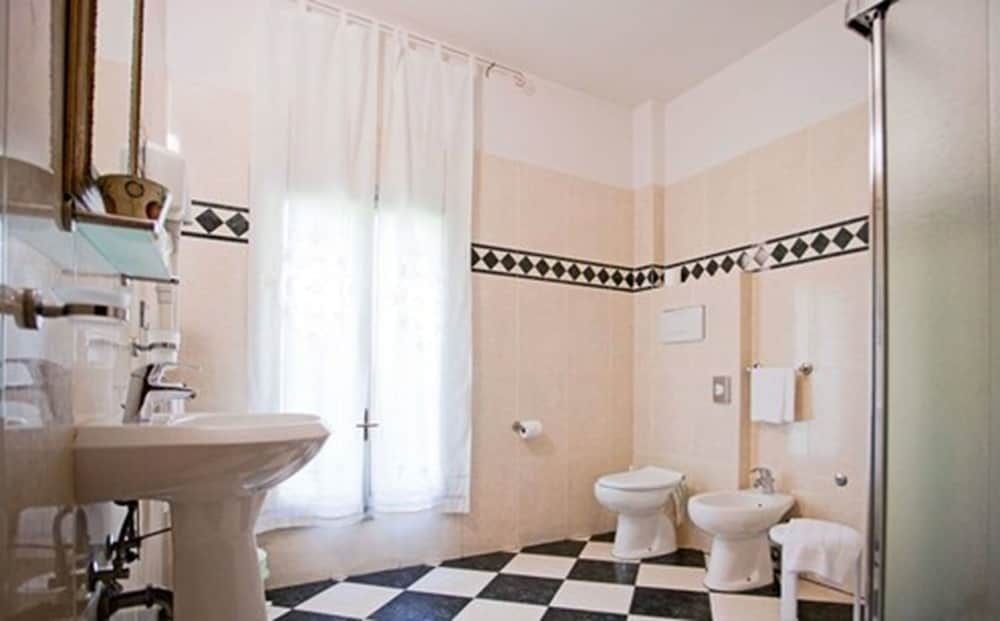 Hotel Del Borgo Double or Twin Room 9