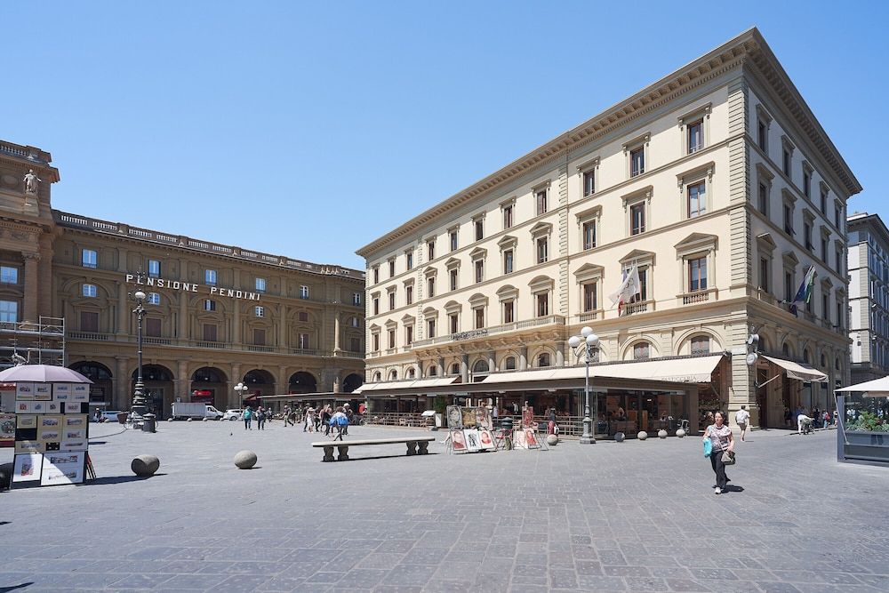 undefined Repubblica Firenze Luxury Apartments | UNA ESPERIENZE 2