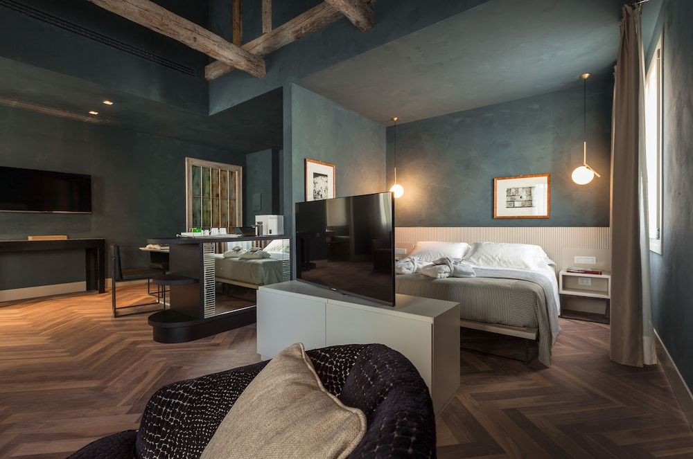undefined Liassidi Wellness Suites 4