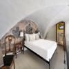 hotel_images