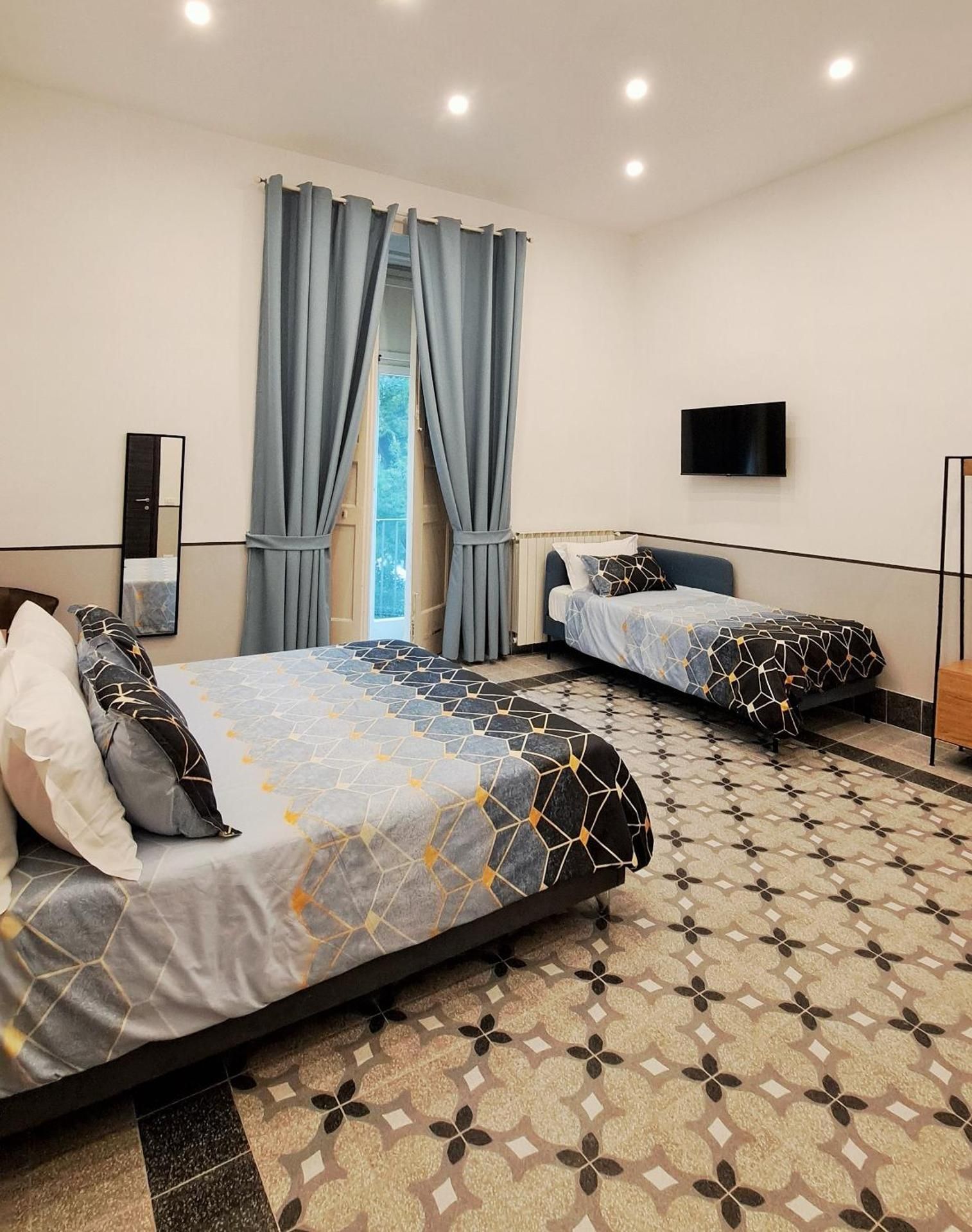 Junior Suite with Balcony - Annex