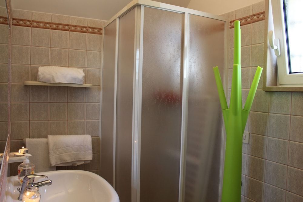 Classic Triple Room, Annex Building (200 mt away)