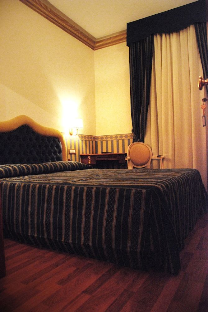Barberini Suites Double Room Single Use 7