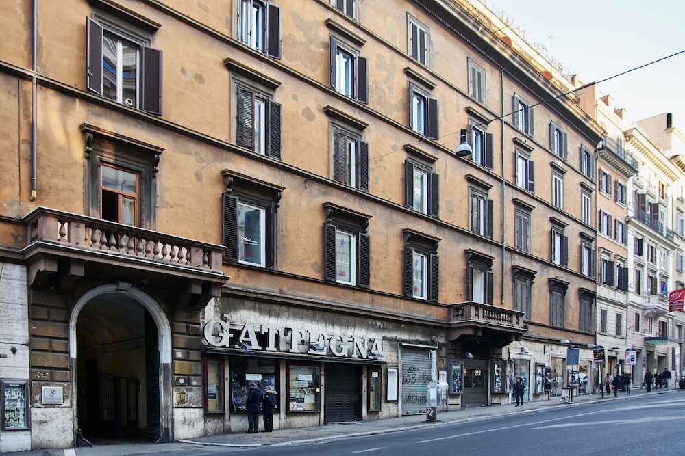 undefined Barberini Suites 5
