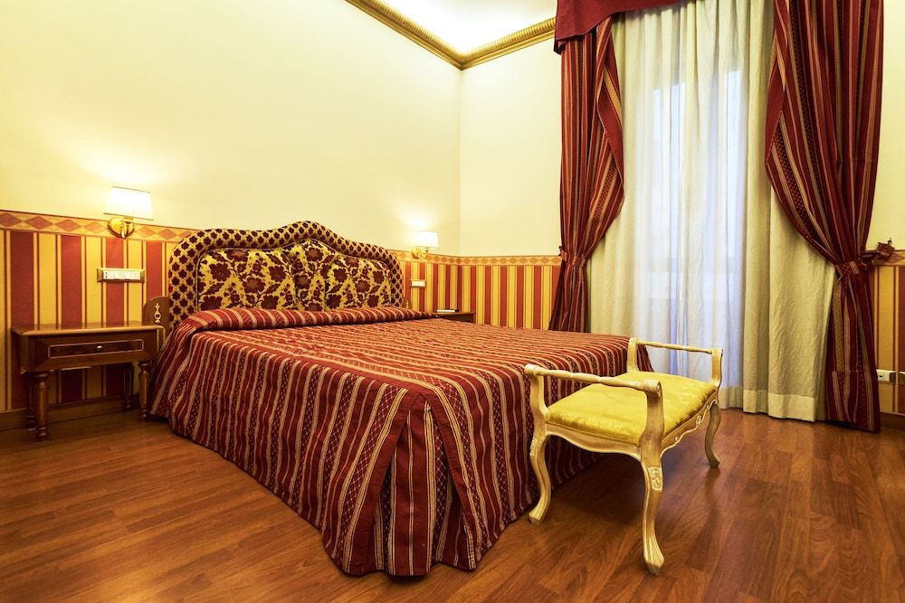 undefined Barberini Suites 4