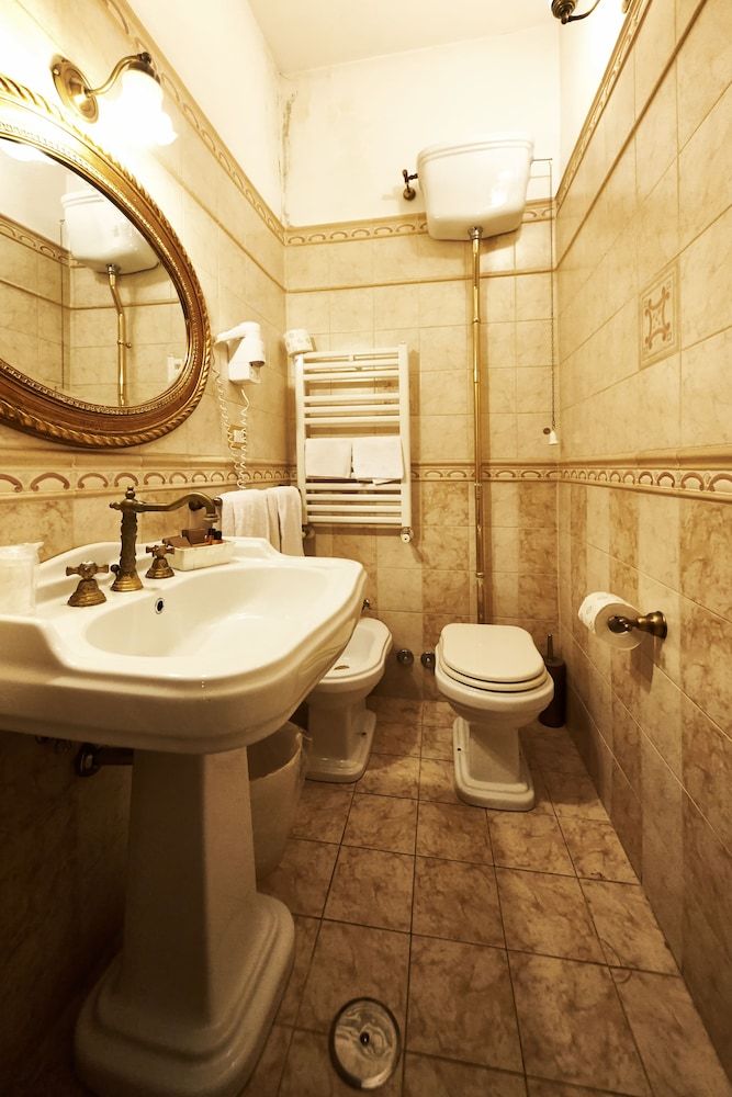 Barberini Suites Double Room Single Use 9