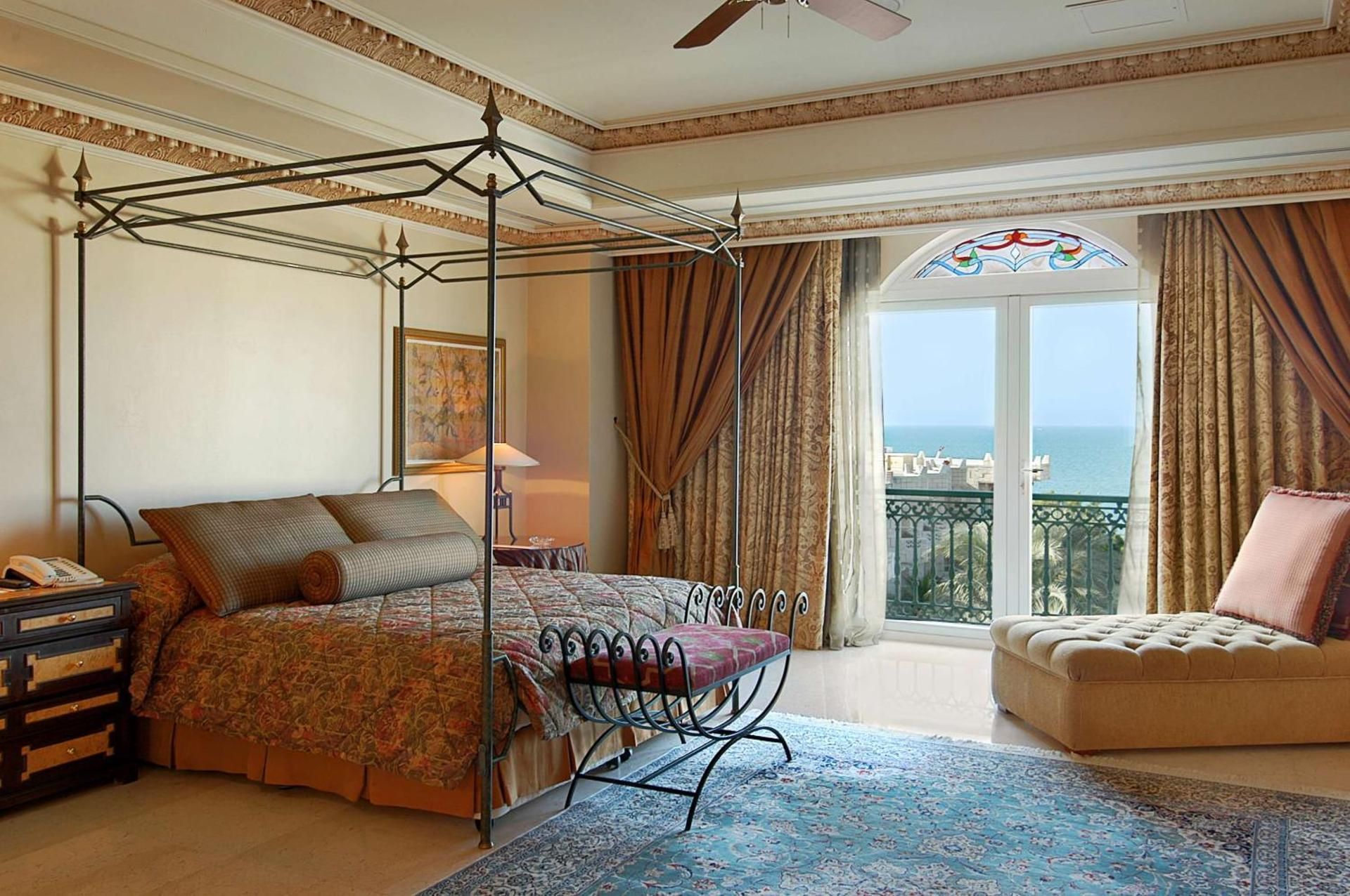 Crown Suite - Three Bedrooms