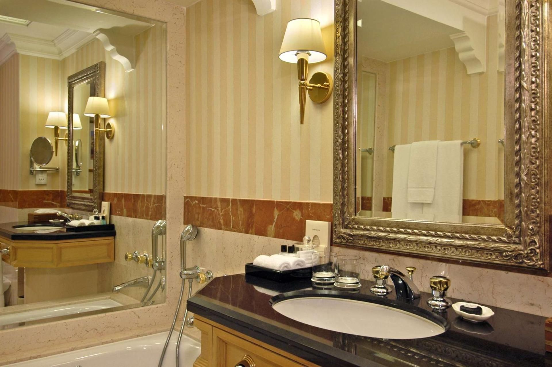 undefined Grand Hyatt Muscat 6