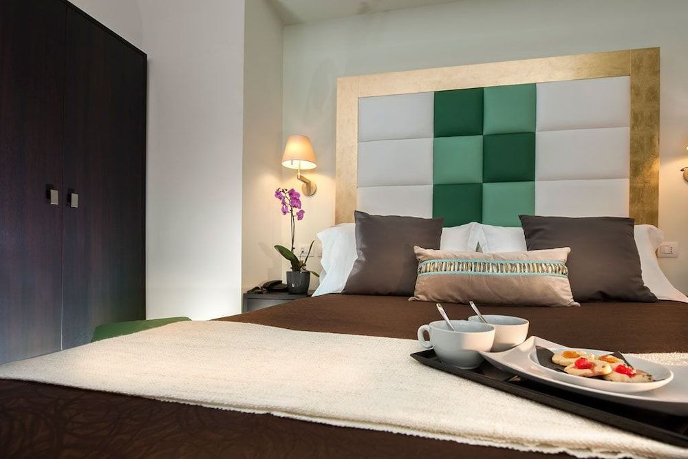 undefined DVE Suite Rome 10