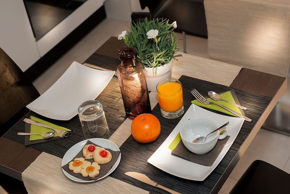 undefined DVE Suite Rome 4