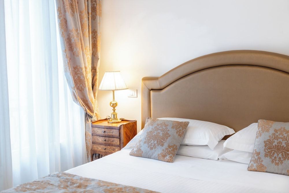 San Teodoro Palace Luxury Apartments Deluxe Apartment, 1 Bedroom 3