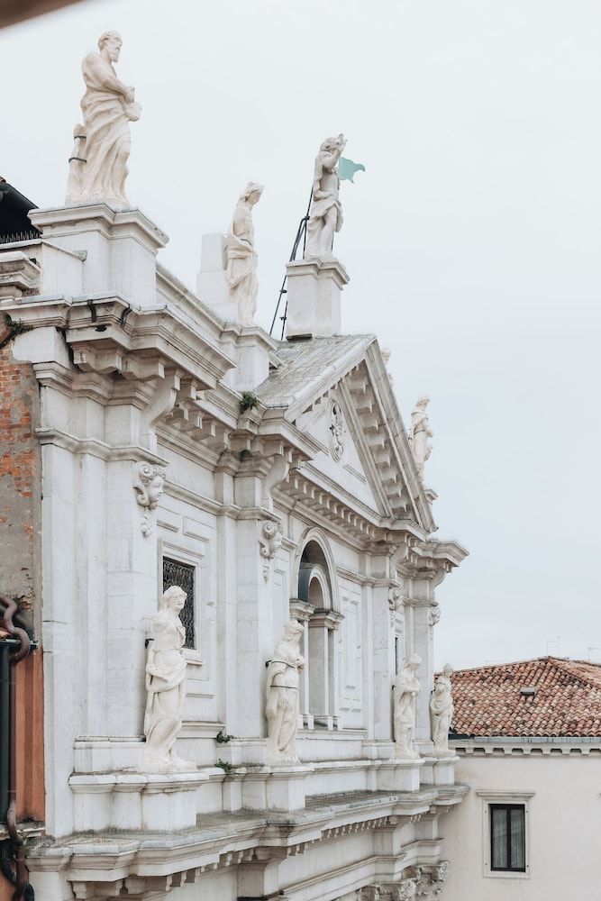 undefined San Teodoro Palace Luxury Apartments 5