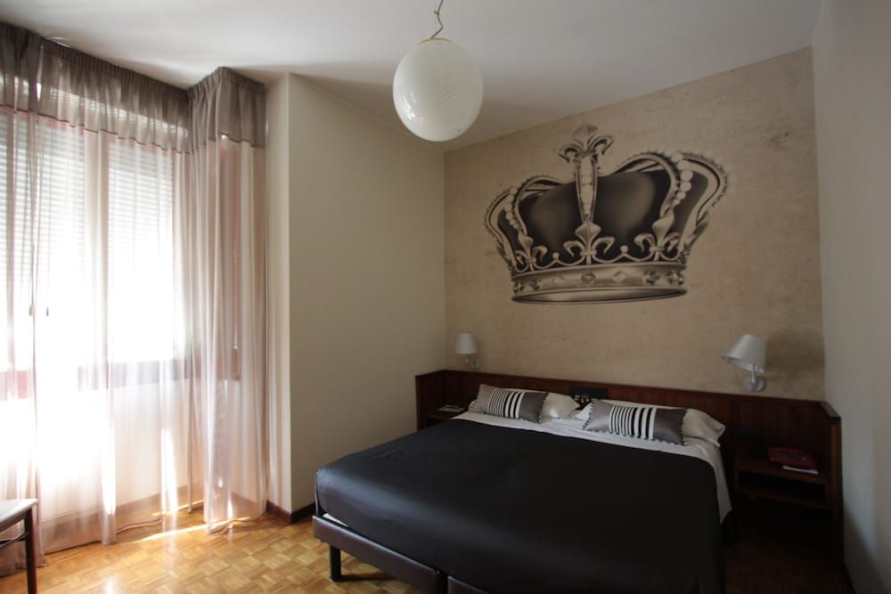 Park Hotel Meublé Double or Twin Room 3