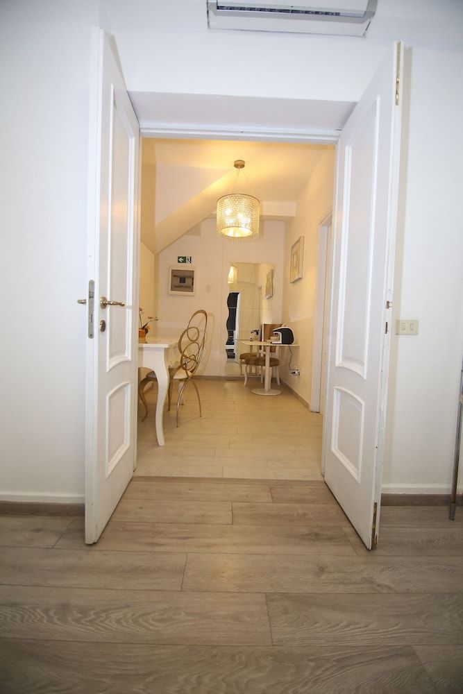 undefined Rome Eco Suites 4