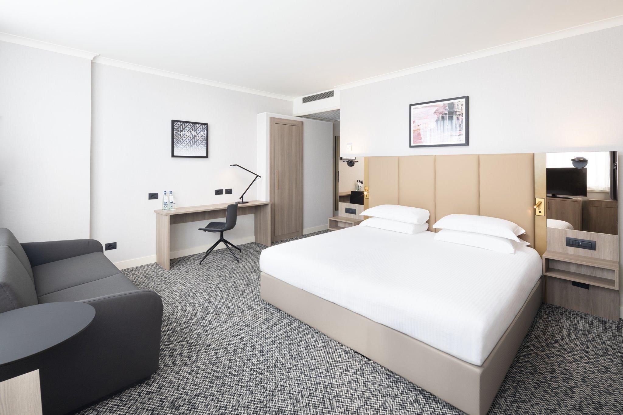 1 Double Bed With Sofa Bed Non-smoking