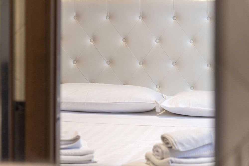 La Grande Bellezza Guesthouse Rome Classic Double Room 9