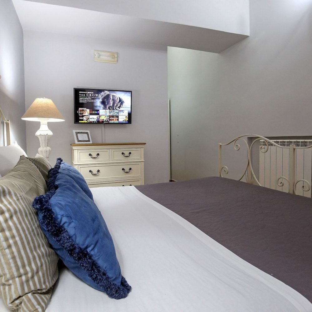 Corte Segreta Apartments Deluxe Duplex, 2 Bedrooms, City View 4