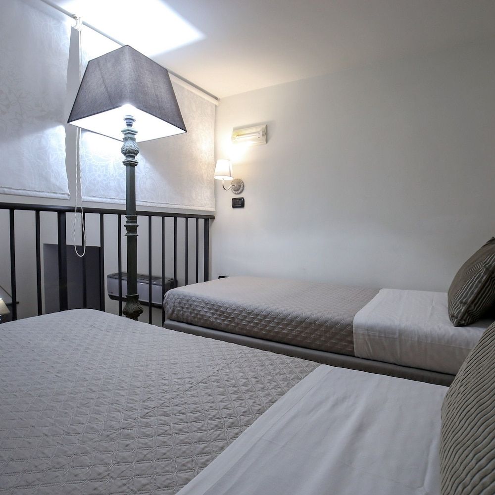 Corte Segreta Apartments Deluxe Duplex, 2 Bedrooms, City View 10